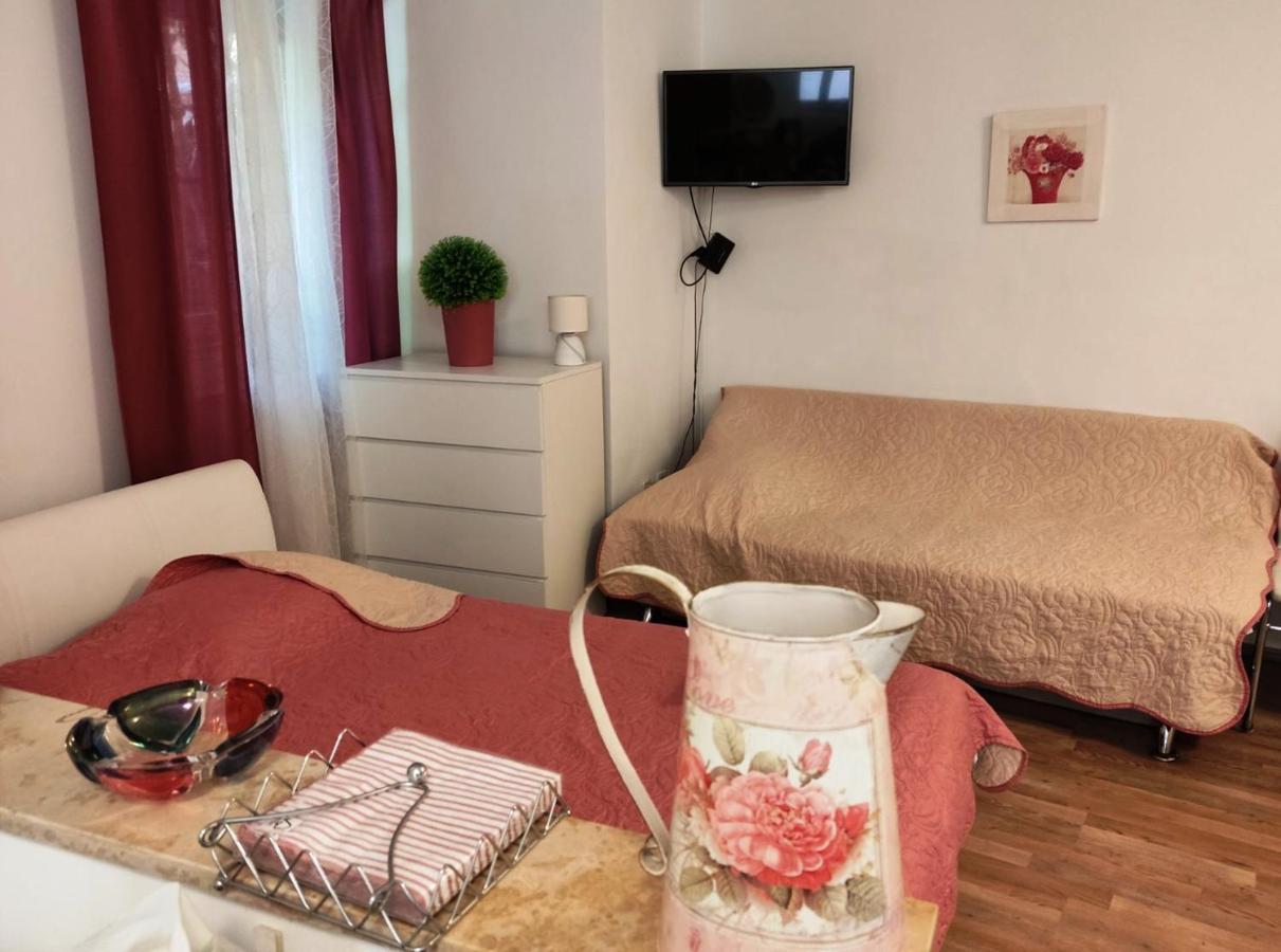 Monte B. Exclusive Apartment Ρόβινι Εξωτερικό φωτογραφία
