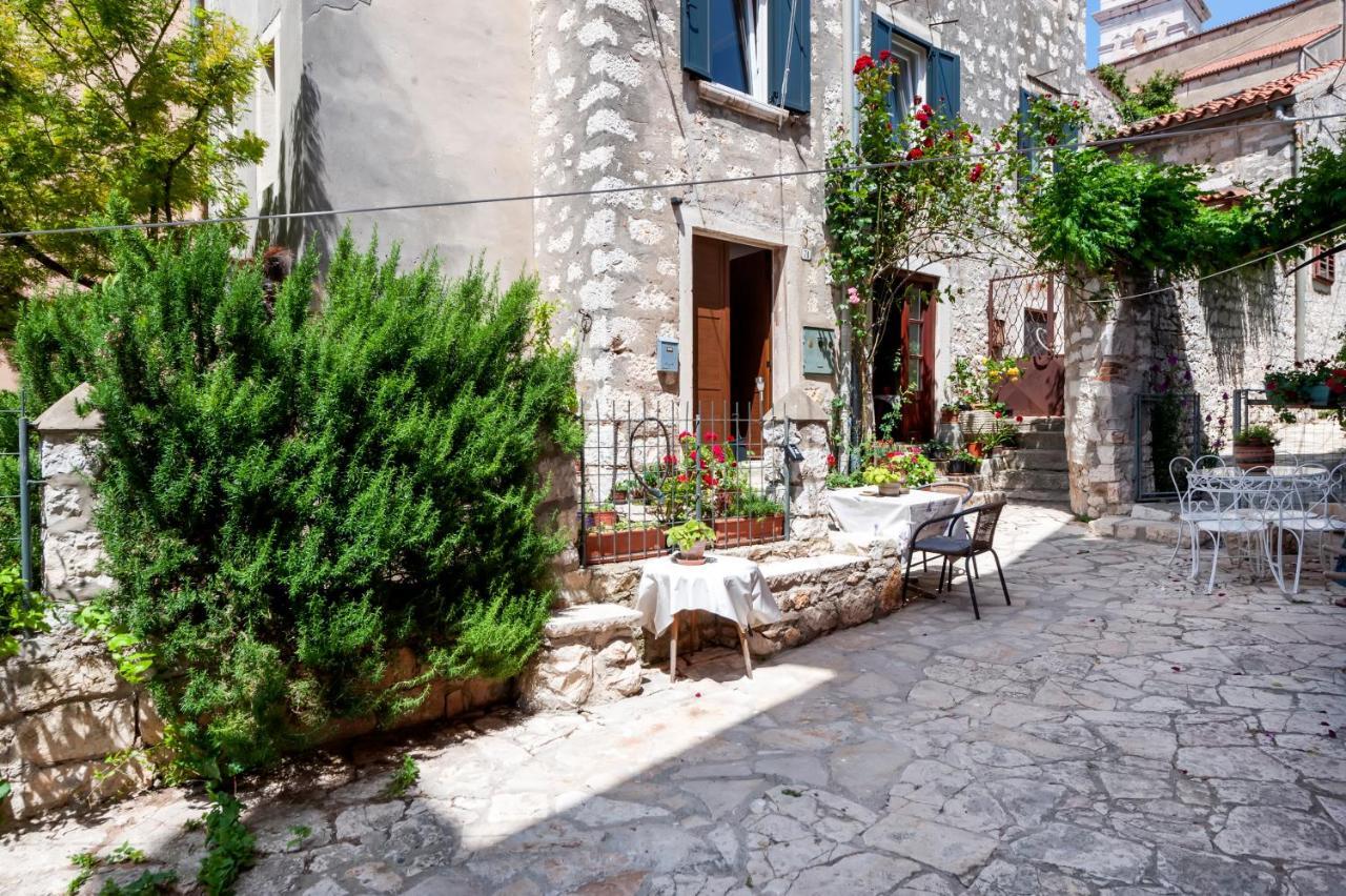 Monte B. Exclusive Apartment Ρόβινι Εξωτερικό φωτογραφία