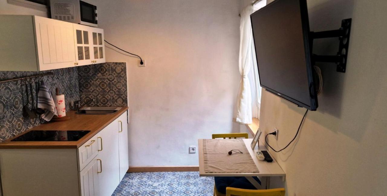 Monte B. Exclusive Apartment Ρόβινι Εξωτερικό φωτογραφία