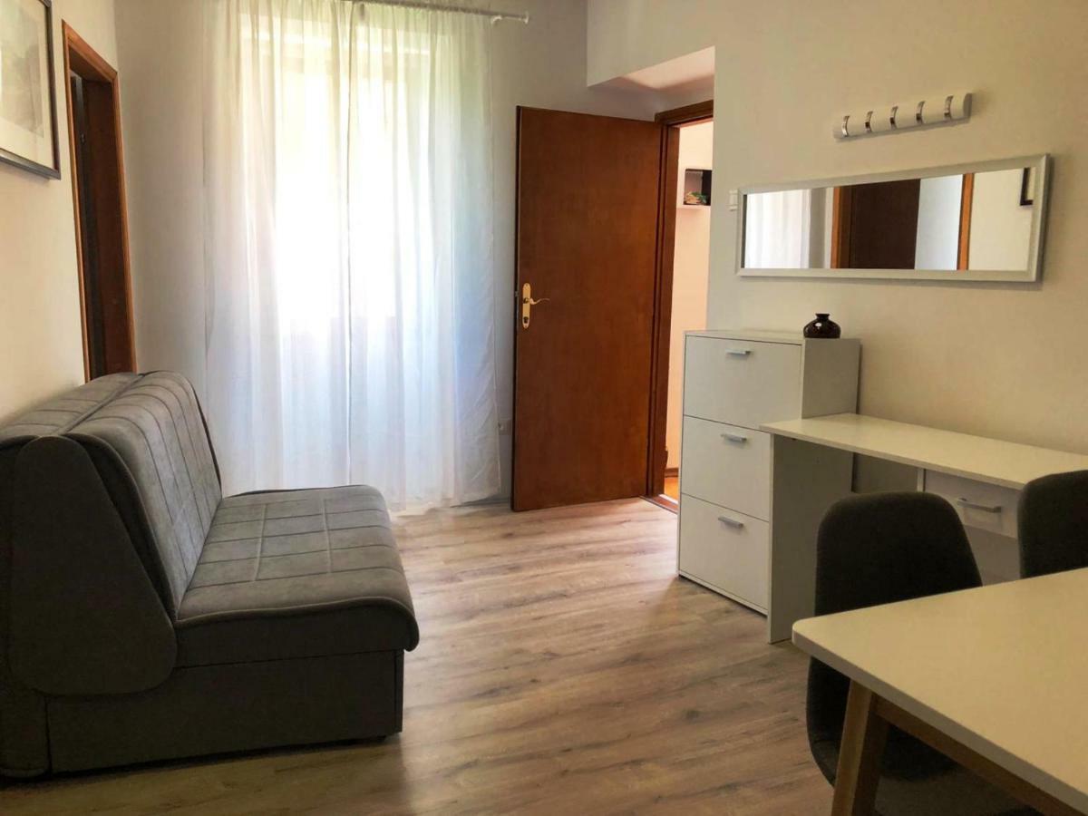 Monte B. Exclusive Apartment Ρόβινι Εξωτερικό φωτογραφία