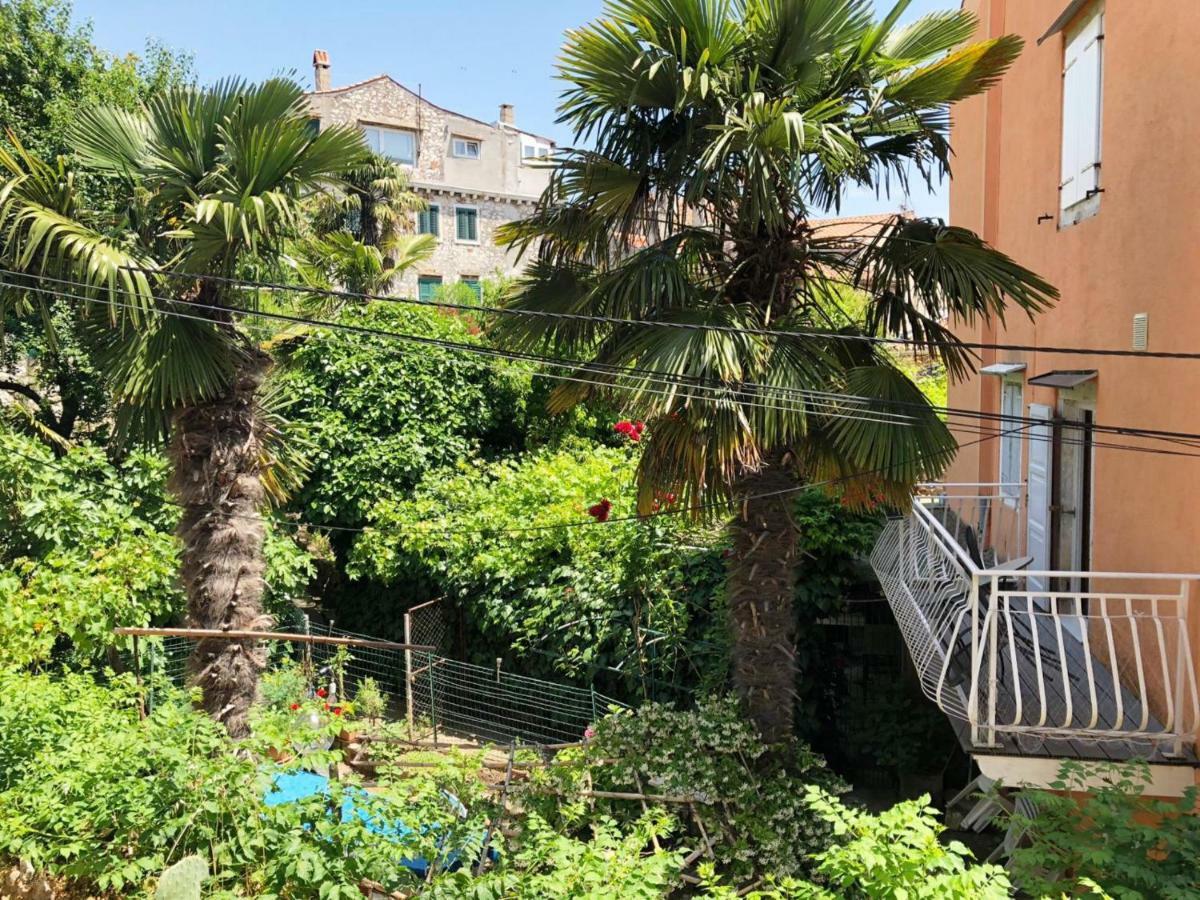 Monte B. Exclusive Apartment Ρόβινι Εξωτερικό φωτογραφία