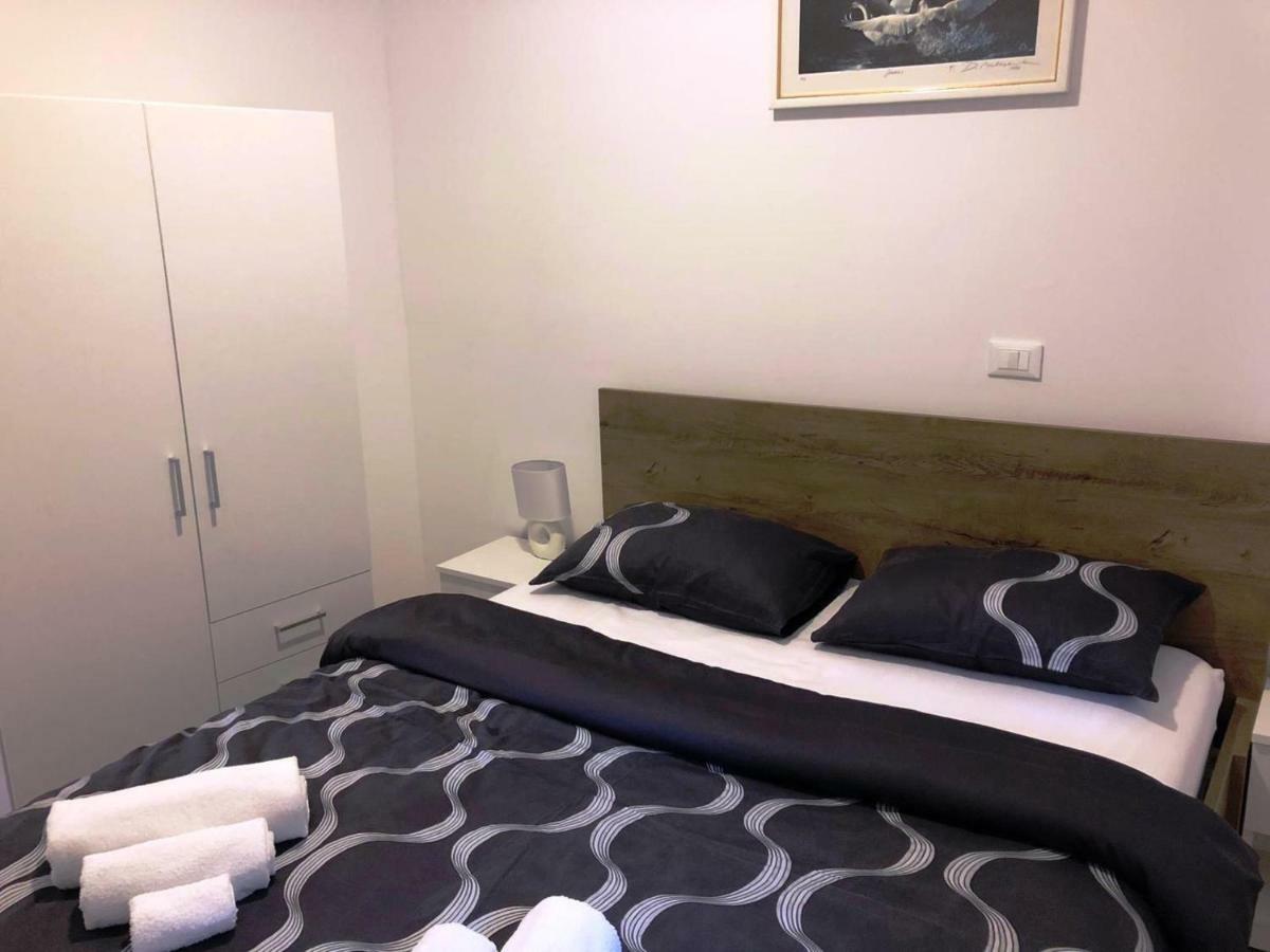 Monte B. Exclusive Apartment Ρόβινι Εξωτερικό φωτογραφία